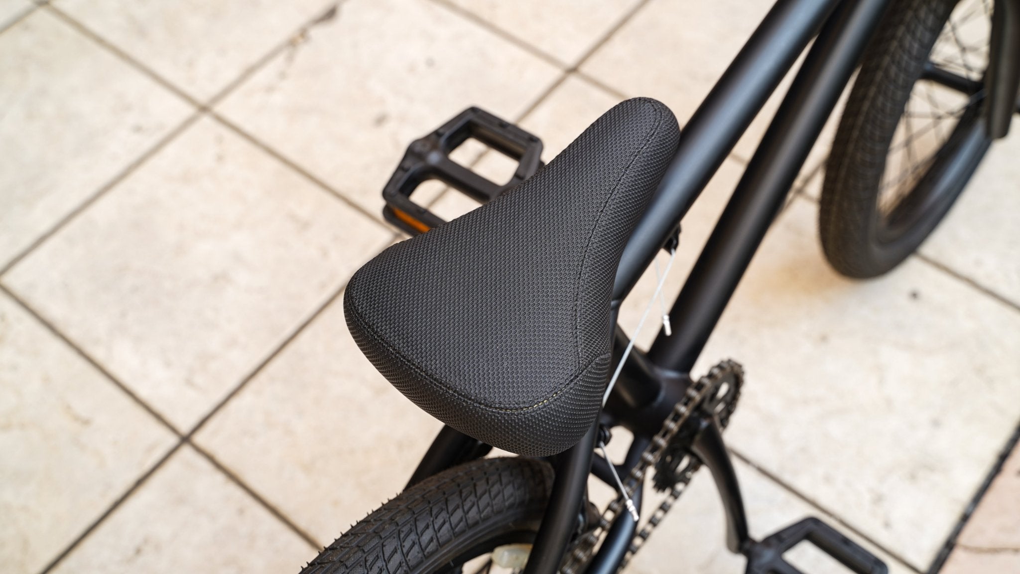 【FUN】BMX16 NAUGHTY Complete Bike -black - LINKEY CYCLE【FUN】BMX16 NAUGHTY Complete Bike -black-