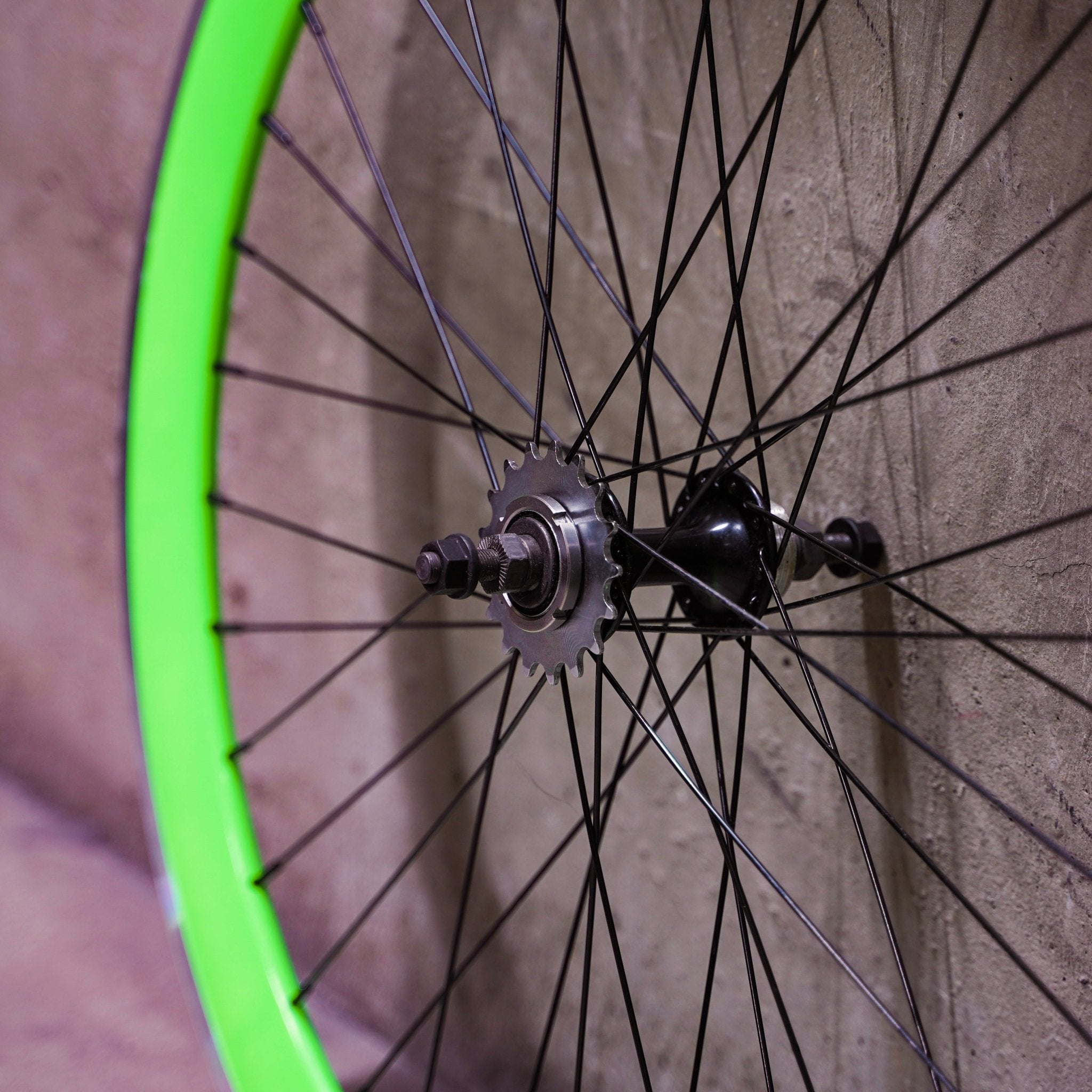 【FUN】CHAMELEON Rear Wheel - green - LINKEY CYCLE【FUN】CHAMELEON Rear Wheel - green -