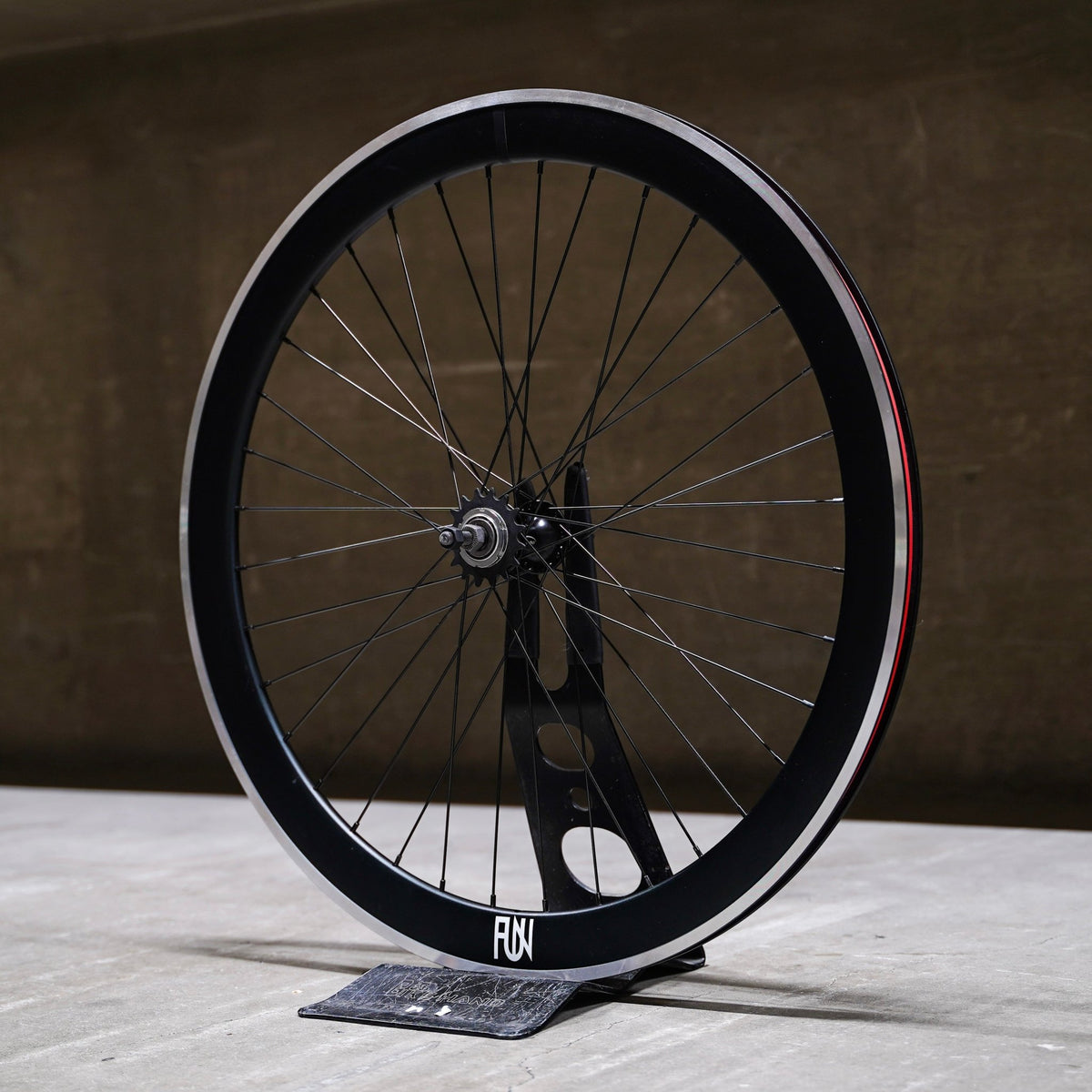 【FUN】CHAMELEON Rear Wheel - mat black - LINKEY CYCLE【FUN】CHAMELEON Rear Wheel - mat black -