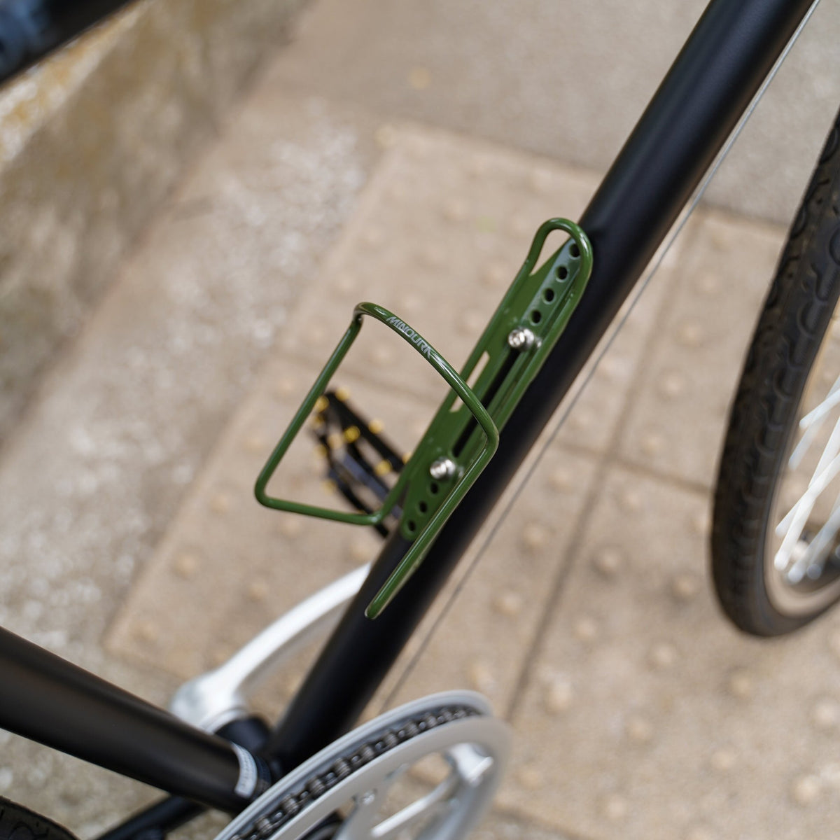 【MINOURA】SLIDE MOUNT Bottle Cage -Army Green - LINKEY CYCLE【MINOURA】SLIDE MOUNT Bottle Cage -Army Green-