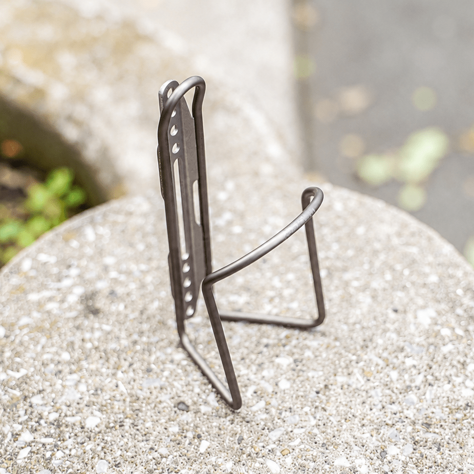 【MINOURA】SLIDE MOUNT Bottle Cage -Titanium - LINKEY CYCLE【MINOURA】SLIDE MOUNT Bottle Cage -Titanium-