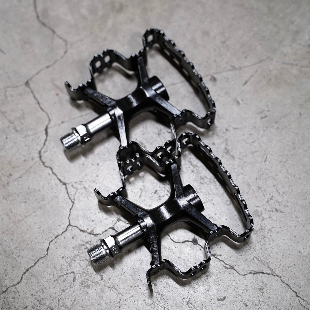 【MKS】AURORA pedal -Black - LINKEY CYCLE【MKS】AURORA pedal -Black-