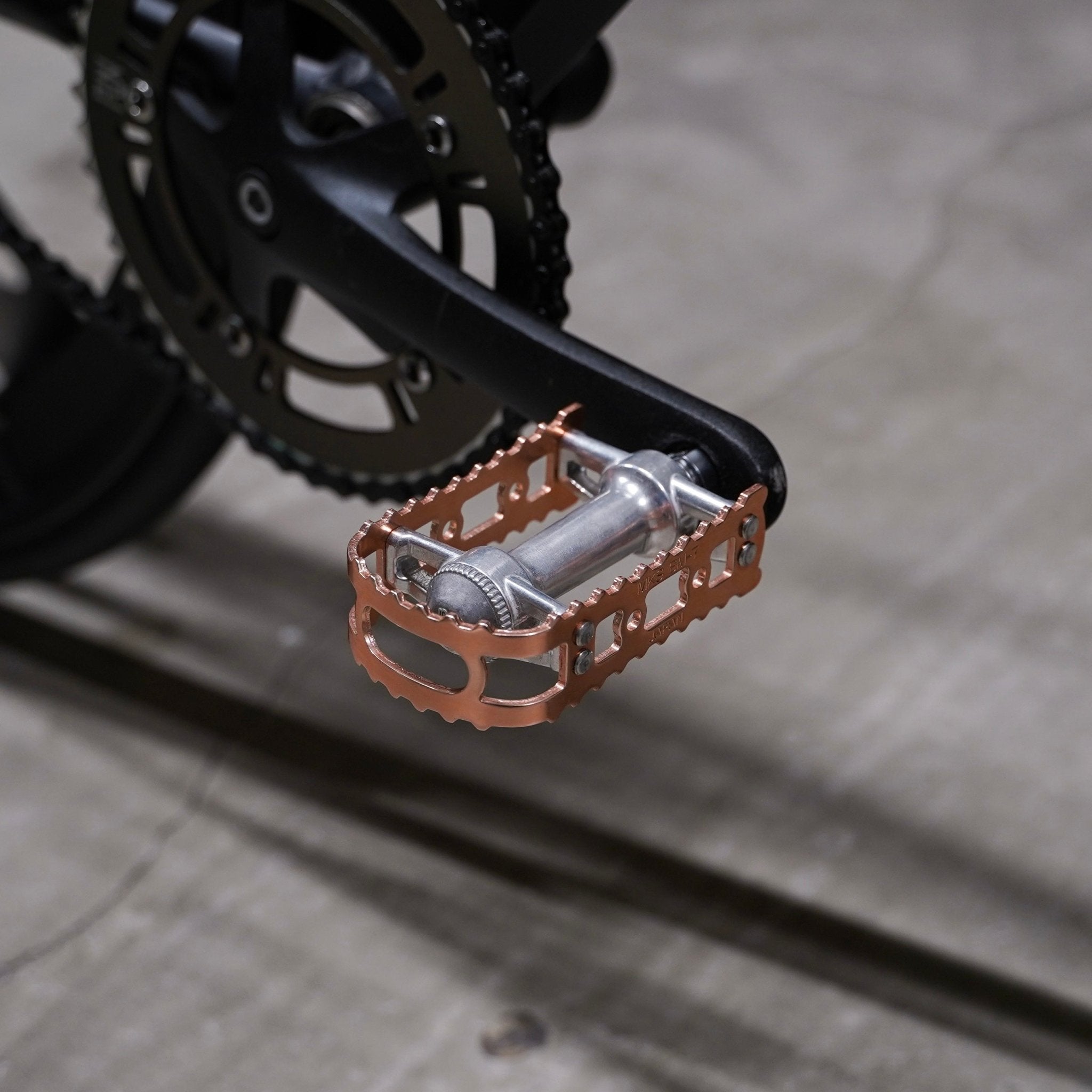 【MKS】BM-7 pedal -Bronze/Silver - LINKEY CYCLE【MKS】BM-7 pedal -Bronze/Silver-