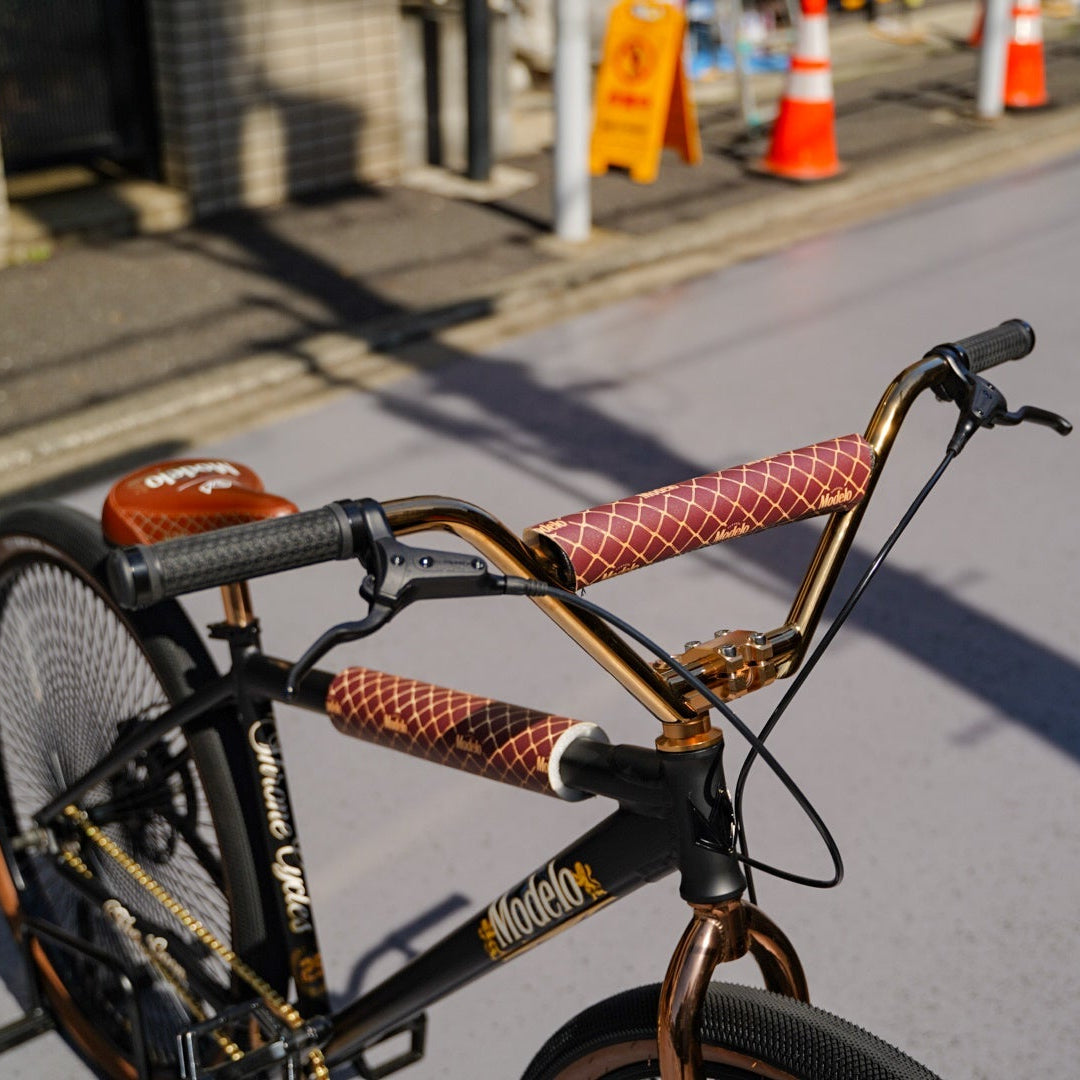 【THRONE】THE GOON Complete Bike - Modelo Gold - LINKEY CYCLE【THRONE】THE GOON Complete Bike - Modelo Gold - 