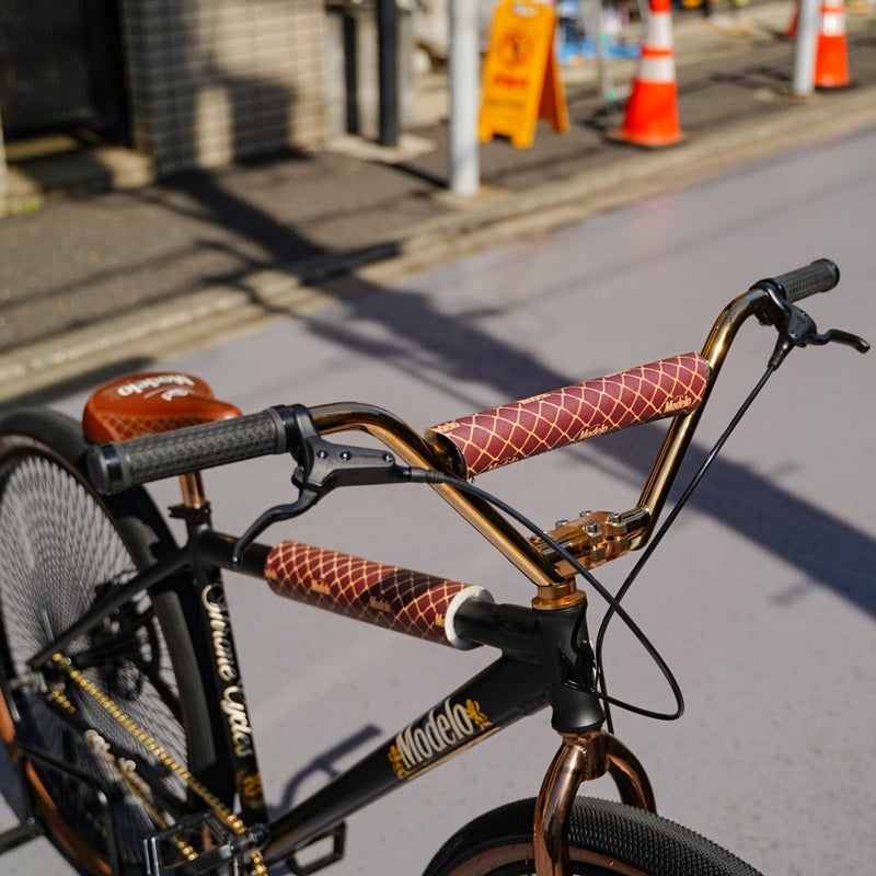 【THRONE】THE GOON Complete Bike - Modelo Gold - LINKEY CYCLE【THRONE】THE GOON Complete Bike - Modelo Gold - 