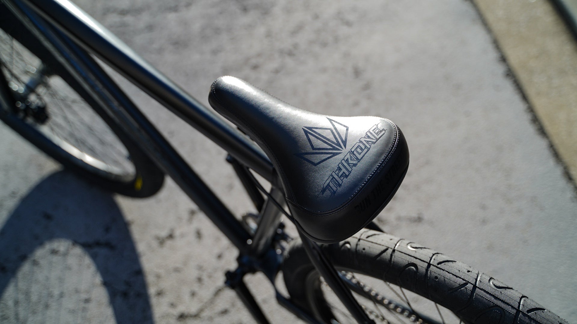 【THRONE】THE GOON Complete Bike - Shadow - LINKEY CYCLE【THRONE】THE GOON Complete Bike - Shadow - 